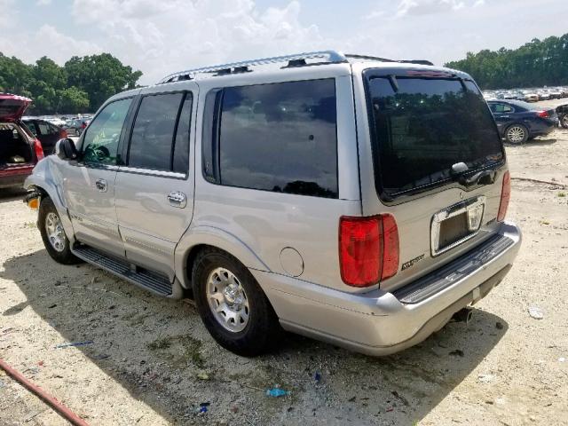 5LMRU27A6XLJ29593 - 1999 LINCOLN NAVIGATOR SILVER photo 3