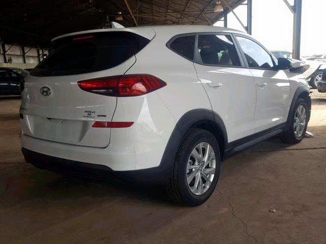 KM8J2CA48KU935257 - 2019 HYUNDAI TUCSON SE WHITE photo 4