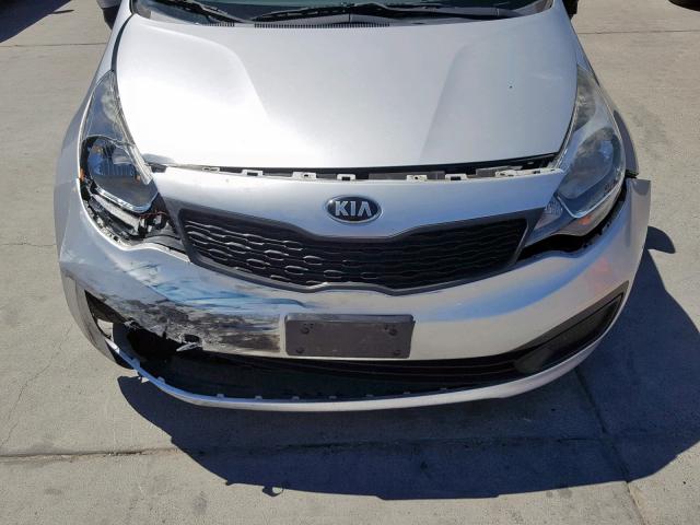 KNADM4A33E6387604 - 2014 KIA RIO LX SILVER photo 9