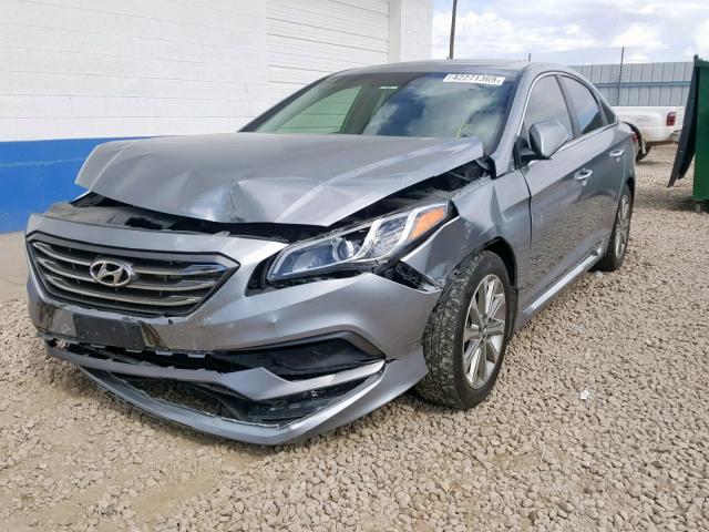 5NPE34AF5HH587639 - 2017 HYUNDAI SONATA SPO SILVER photo 2