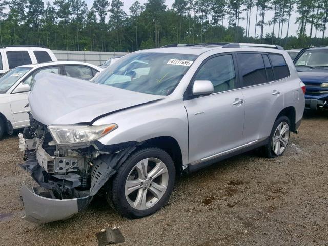 5TDDK3EH8CS140858 - 2012 TOYOTA HIGHLANDER SILVER photo 2