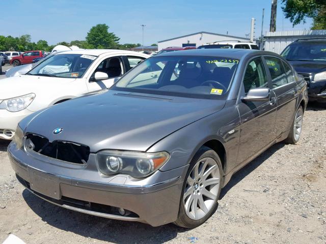 WBAGN63462DR03814 - 2002 BMW 745 LI GRAY photo 2