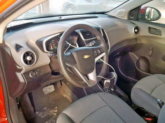 1G1JB5SH0H4151156 - 2017 CHEVROLET SONIC LS RED photo 9