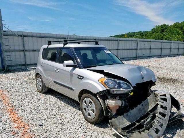 KNDJT2A52D7762695 - 2013 KIA SOUL SILVER photo 1