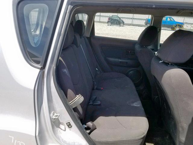 KNDJT2A52D7762695 - 2013 KIA SOUL SILVER photo 6