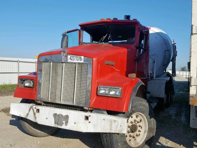 1NKWL00X6XR826001 - 1999 KENWORTH CONSTRUCTI RED photo 2