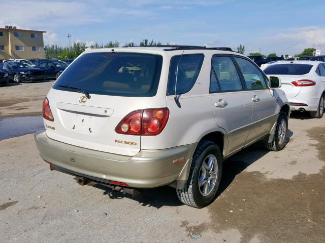 JT6HF10U9X0047961 - 1999 LEXUS RX 300 CREAM photo 4