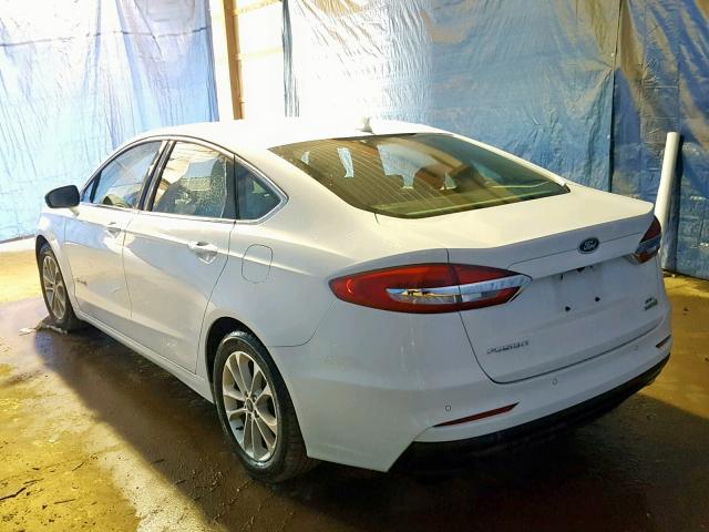 3FA6P0MU6KR181634 - 2019 FORD FUSION SEL WHITE photo 3