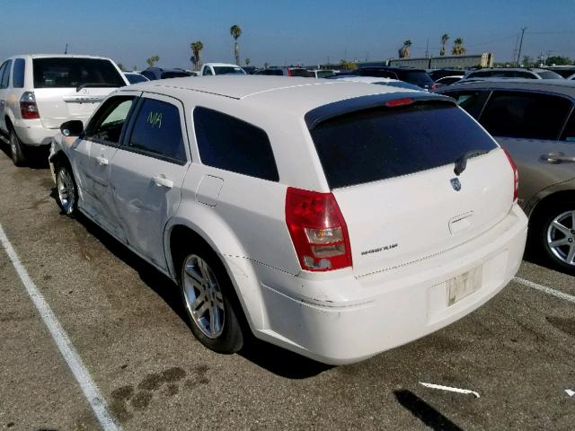 2D4FV47T27H702008 - 2007 DODGE MAGNUM SE WHITE photo 3