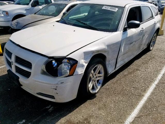 2D4FV47T27H702008 - 2007 DODGE MAGNUM SE WHITE photo 9