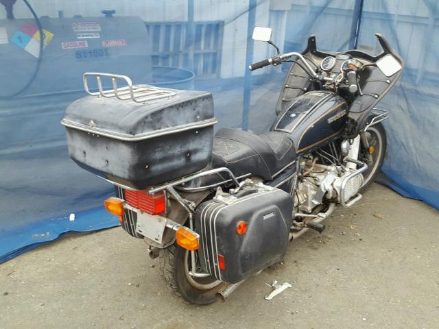 1HFSC0201BA104268 - 1981 HONDA GL1100 BLACK photo 4