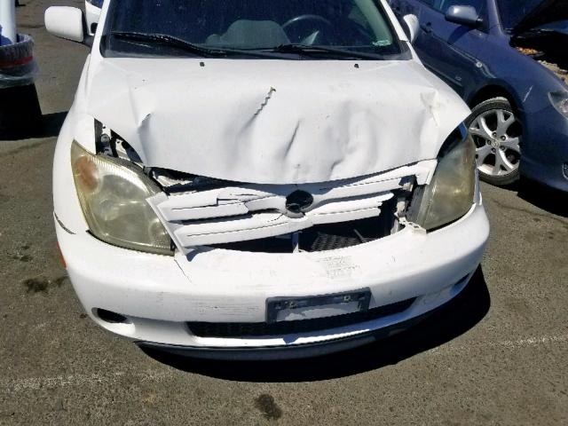 JTKKT624340050621 - 2004 TOYOTA SCION XA WHITE photo 9