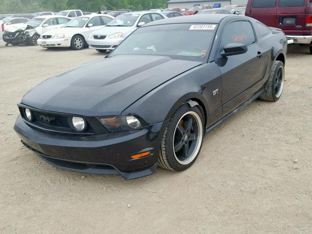 1ZVBP8CH7A5160043 - 2010 FORD MUSTANG GT BLACK photo 2