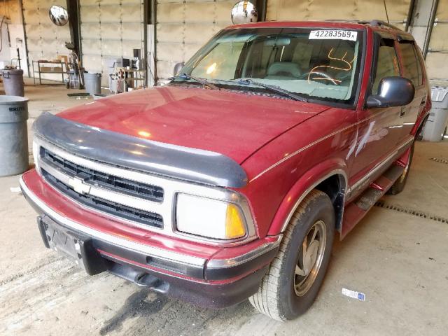 1GNDT13W6S2105171 - 1995 CHEVROLET BLAZER RED photo 2