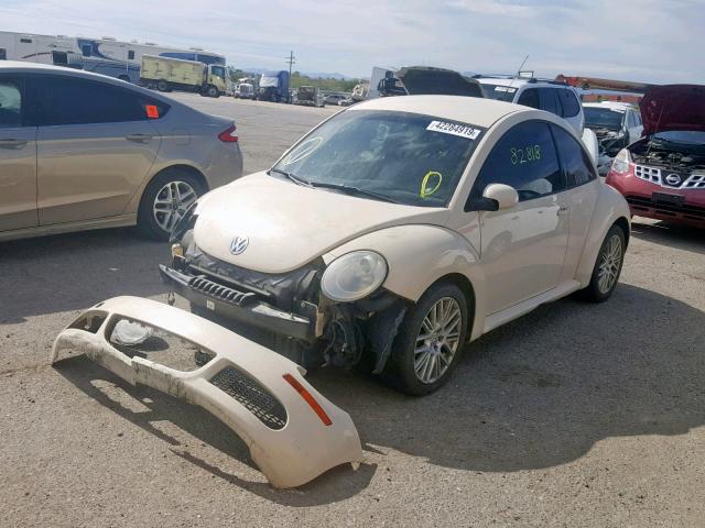 3VWPW31C39M518733 - 2009 VOLKSWAGEN NEW BEETLE أبيض صورة 2