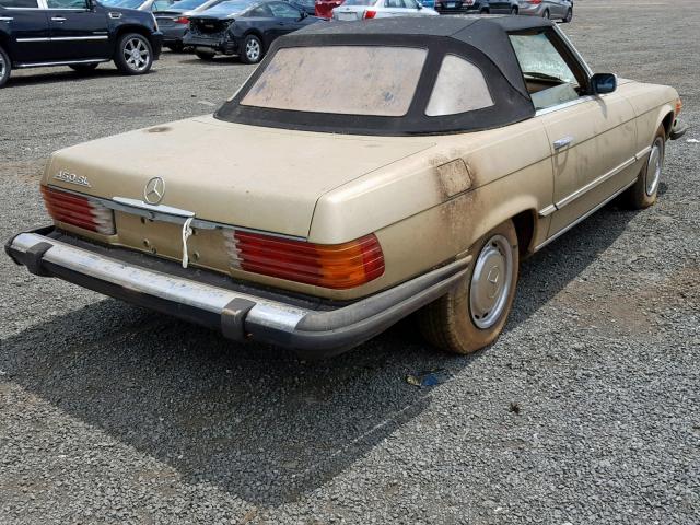 10704412015634 - 1974 MERCEDES-BENZ 450 SL GOLD photo 4