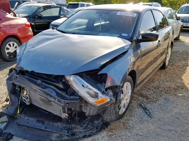 3VW2K7AJ9CM351877 - 2012 VOLKSWAGEN JETTA BASE GRAY photo 2