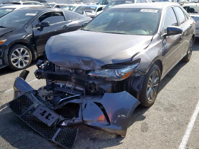 4T1BF1FK2HU706442 - 2017 TOYOTA CAMRY LE GRAY photo 2