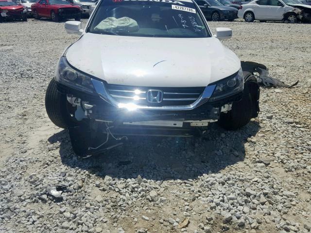 1HGCR2F81FA078805 - 2015 HONDA ACCORD EXL WHITE photo 9