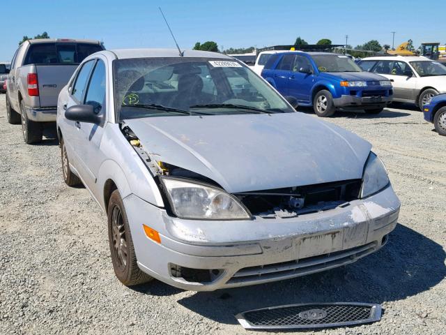 1FAFP34N45W247335 - 2005 FORD FOCUS ZX4 SILVER photo 1