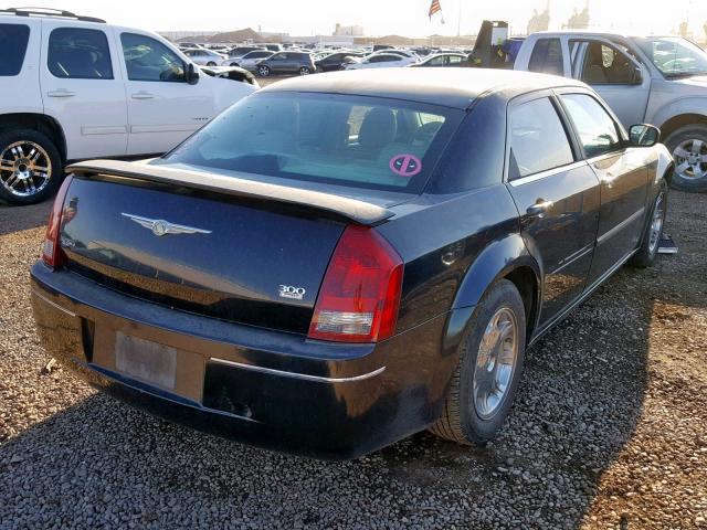 2C3LA53G56H423570 - 2006 CHRYSLER 300 TOURIN BLACK photo 4