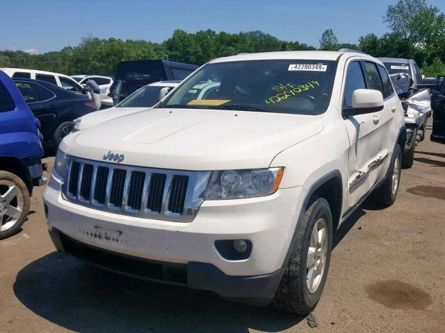 1J4RR4GG0BC577128 - 2011 JEEP GRAND CHER WHITE photo 2