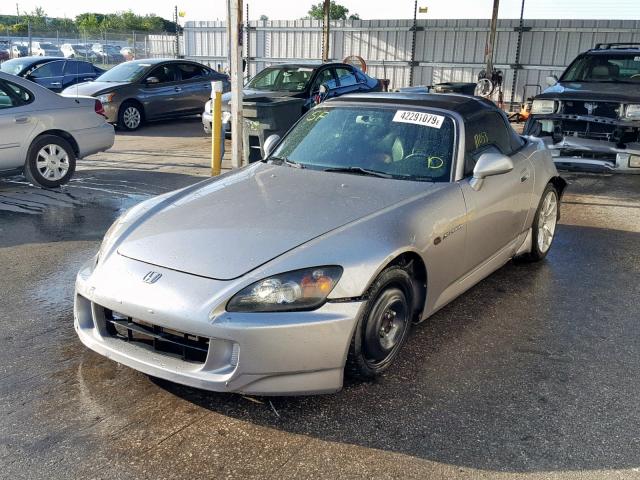 JHMAP21445S000235 - 2005 HONDA S2000 SILVER photo 2