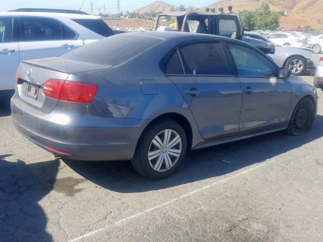 3VW2K7AJ5EM291695 - 2014 VOLKSWAGEN JETTA BASE GRAY photo 4