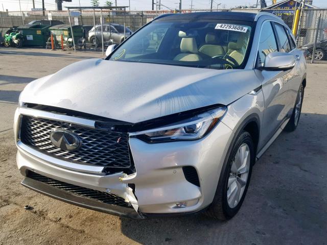 3PCAJ5M12KF106858 - 2019 INFINITI QX50 ESSEN SILVER photo 2