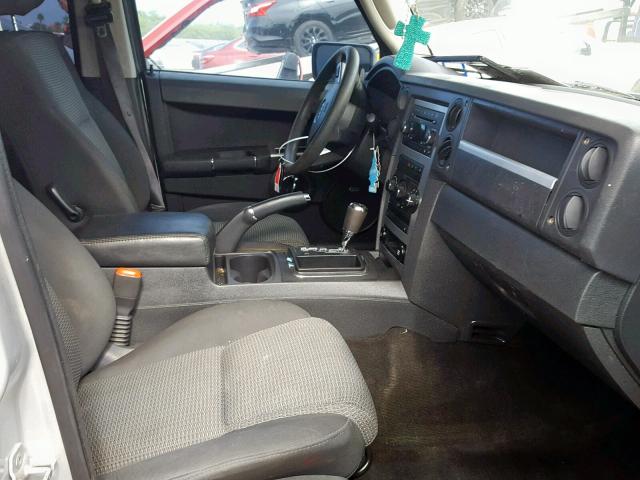 1J8HH48KX9C508893 - 2009 JEEP COMMANDER 银色 照片 5