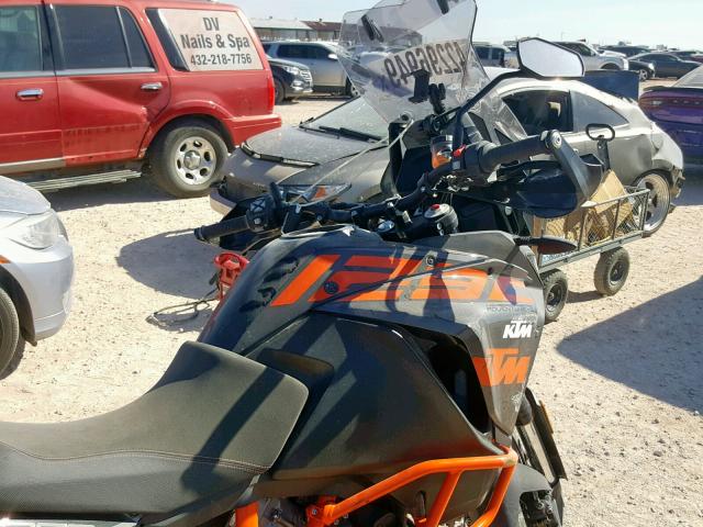 VBKV59407JM981961 - 2018 KTM 1290 SUPER ORANGE photo 5