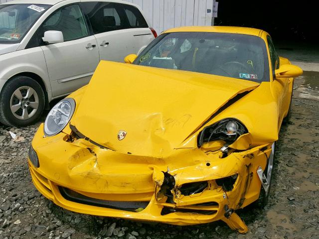 WP0AA299X5S716396 - 2005 PORSCHE 911 NEW GE YELLOW photo 9