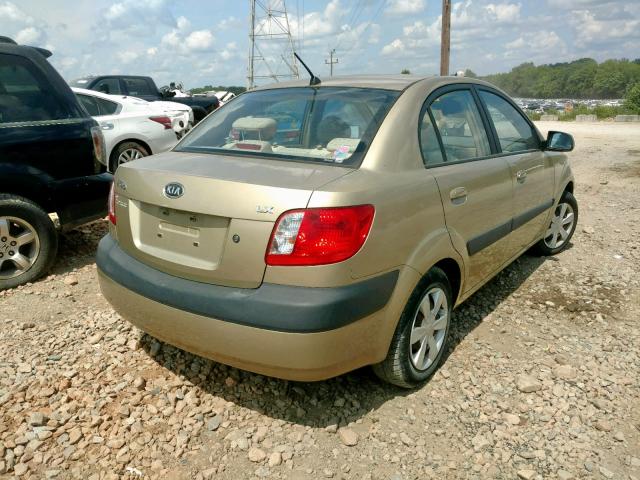 KNADE123X66081852 - 2006 KIA RIO GOLD photo 4