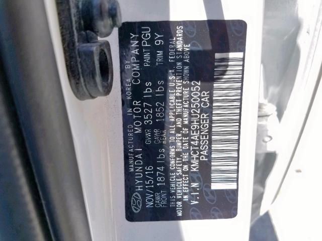 KMHCT4AE9HU250052 - 2017 HYUNDAI ACCENT SE WHITE photo 10