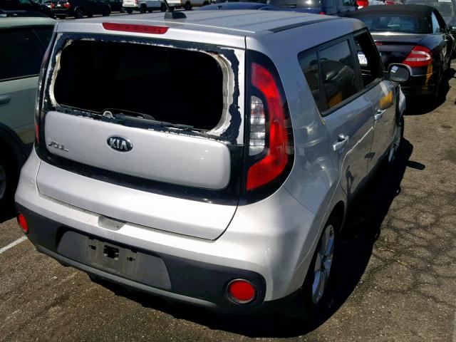 KNDJN2A23J7613157 - 2018 KIA SOUL SILVER photo 4