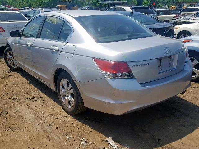 1HGCP26438A147869 - 2008 HONDA ACCORD LXP SILVER photo 3