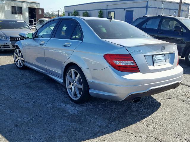 WDDGF4HB2DA767915 - 2013 MERCEDES-BENZ C 250 BLUE photo 3