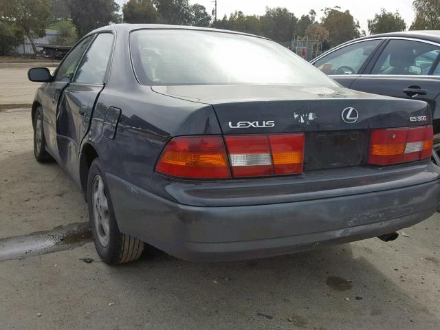 JT8BF28G4X5065529 - 1999 LEXUS ES 300 BLACK photo 3