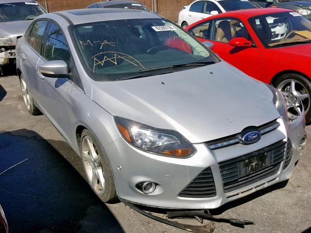 1FAHP3J25CL379182 - 2012 FORD FOCUS TITA GRAY photo 1