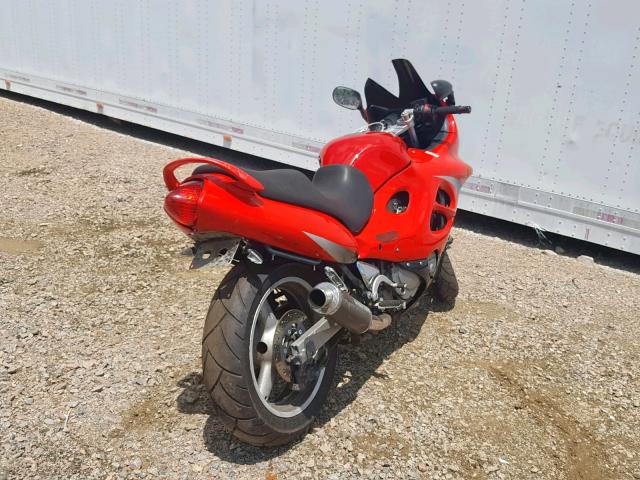 JS1GN79A4Y2102030 - 2000 SUZUKI GSX600 F RED photo 4