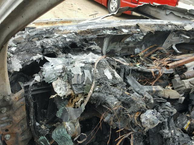 YV440MDK3G2833016 - 2016 VOLVO XC60 T5 BURN photo 8