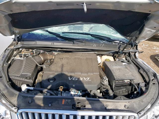1G4GJ5G39CF324845 - 2012 BUICK LACROSSE T SILVER photo 7