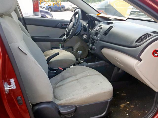 KNAFU4A23A5061706 - 2010 KIA FORTE EX RED photo 5