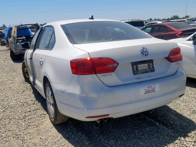 3VWLL7AJ9EM324750 - 2014 VOLKSWAGEN JETTA TDI WHITE photo 3