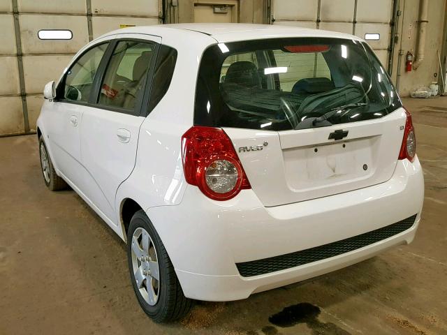 KL1TD66EX9B385681 - 2009 CHEVROLET AVEO LS WHITE photo 3