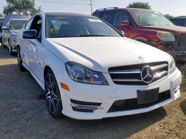 WDDGJ4HB6DG025755 - 2013 MERCEDES-BENZ C 250 WHITE photo 1