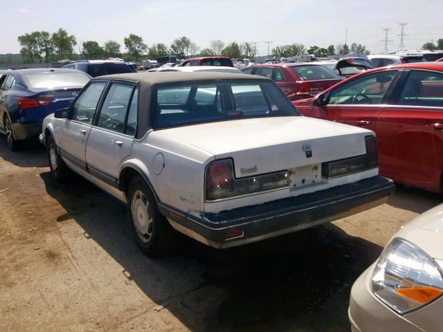 1G3HN54CXL1843806 - 1990 OLDSMOBILE DELTA 88 R WHITE photo 3