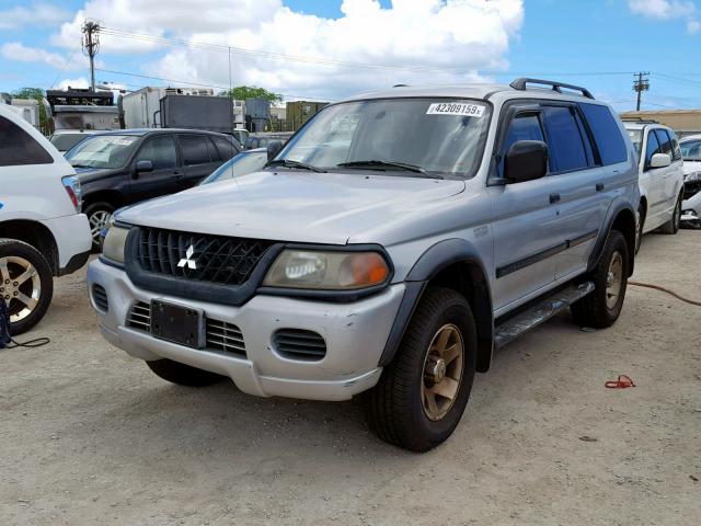 JA4LS21H03J021284 - 2003 MITSUBISHI MONTERO SP SILVER photo 2