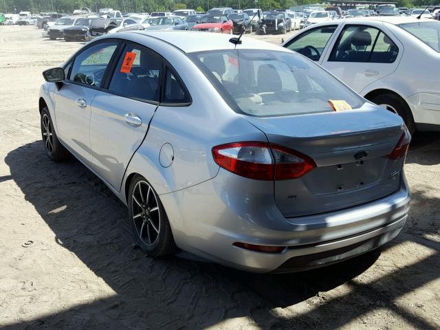 3FADP4BJ8HM165772 - 2017 FORD FIESTA SE SILVER photo 3