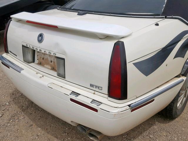 1G6ET1294TU601734 - 1996 CADILLAC ELDORADO T WHITE photo 9